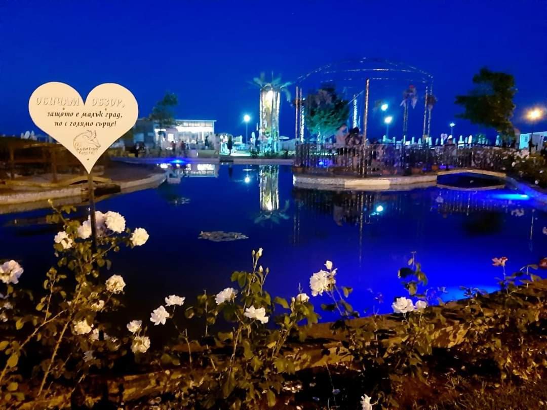 Raya Central Obzor Ngoại thất bức ảnh